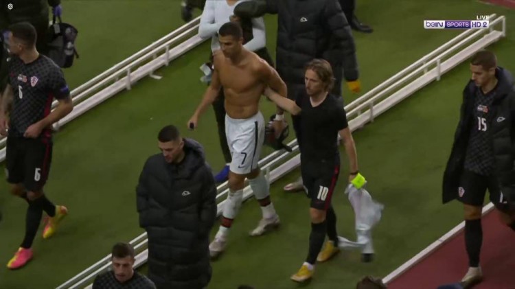 更是教练间 更是教练间