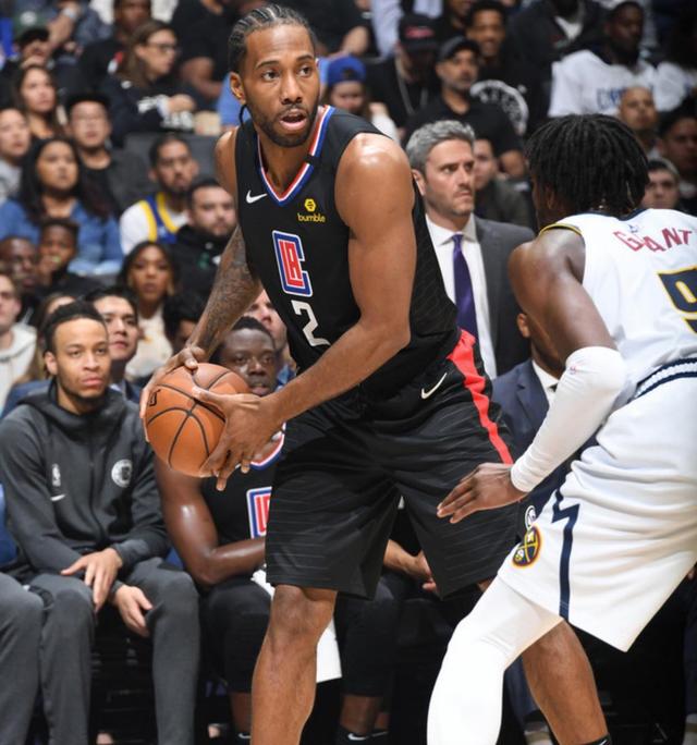 为球队贡献 为球队贡献