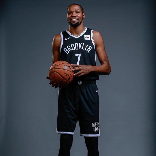 队持续吸引 队持续吸引